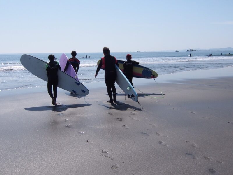 サーフィン初挑戦 サーフィンスクール体験 感想レビュー Glaresurfグレア サーフ Kei Kazu ぼうけん三昧